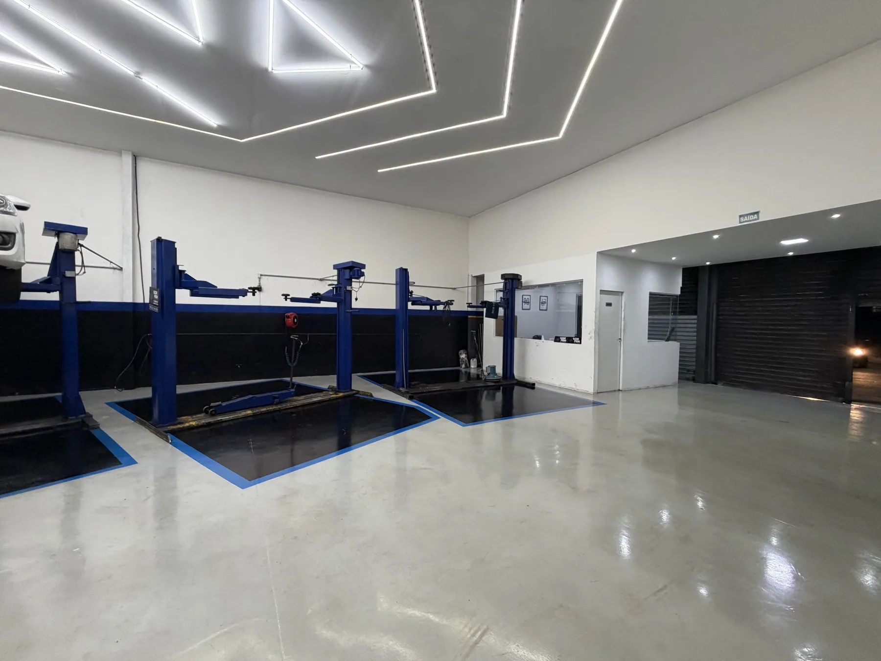 Área de trabalho oficial da Scorpion Auto Center